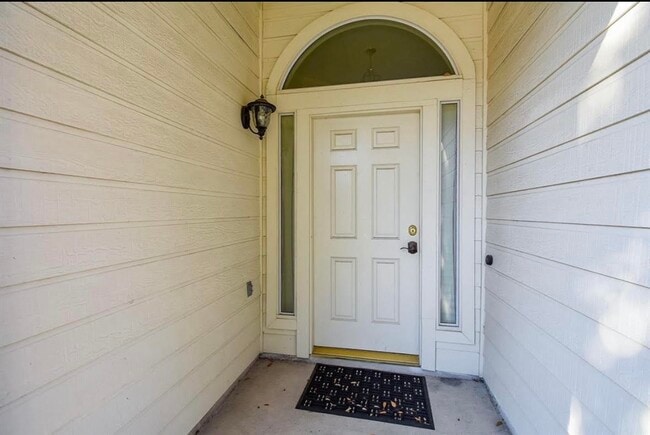Photo - 20802 Oak Rain Ct