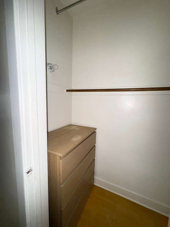 Photo - 1825 Ivar Ave Unit 102