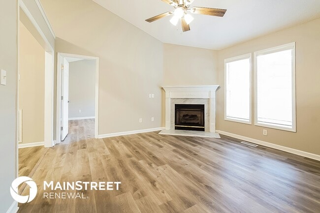 Photo - 1415 Smokey Mountain Dr