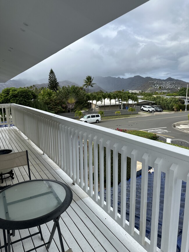 Enorme terraza privada envolvente. - 33 Nawiliwili St Unidad Studio