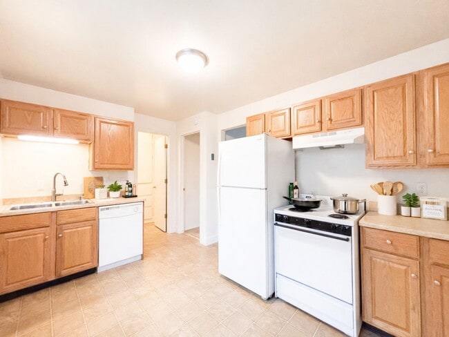 Photo - Perfect 1BR 1BA Home in Holladay! Unidad 1