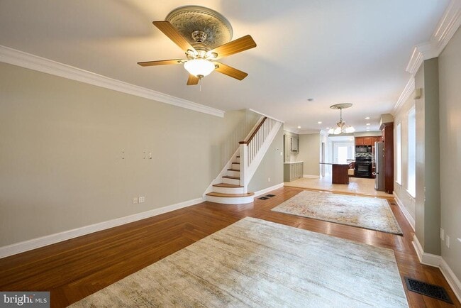 Building Photo - 423 N Orange St