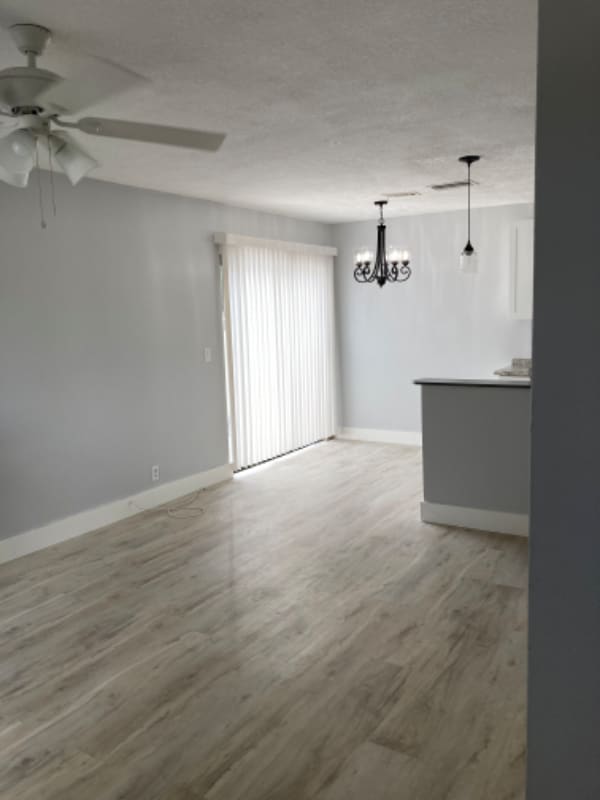 Photo - 8800 Bardmoor Blvd