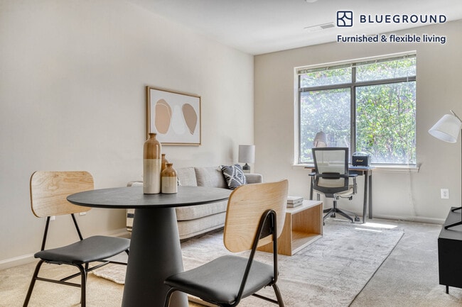 Photo - 305 10th Street South Unidad FL2-ID562