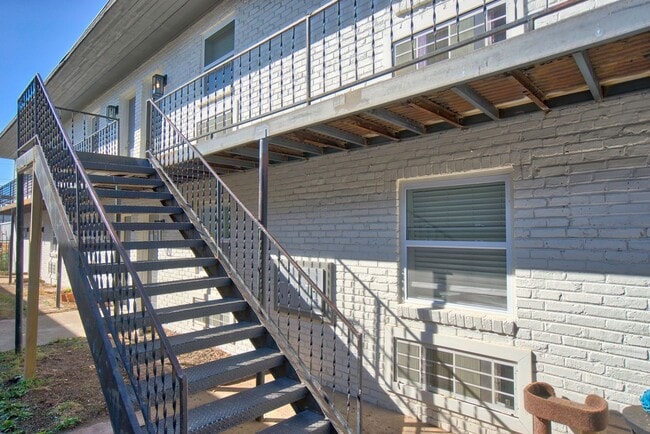 Alabama Avenue Flats