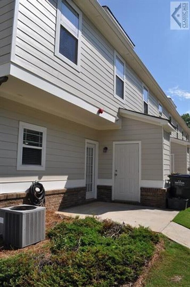 Photo - 259 Oconee River Cir