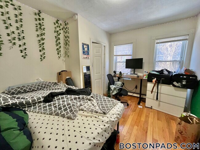 Photo - 3 Warwick St Unit 1