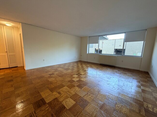 101 Monmouth St Unit 214