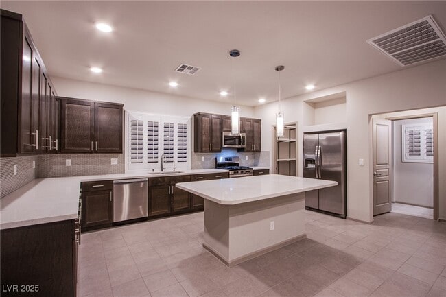Photo - 8040 Haywood Estate Ave
