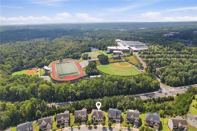 Photo - 808 Adler Ct