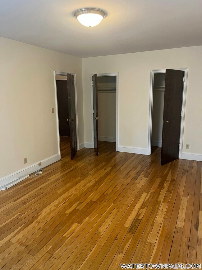 550 Belmont St Unit 6