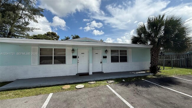 6421 NW 20th Ct Unit 6421