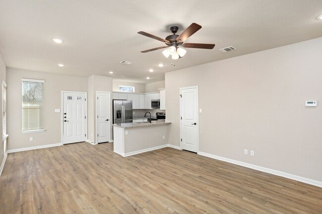 Photo - Beautiful 3/2.5 Townhome