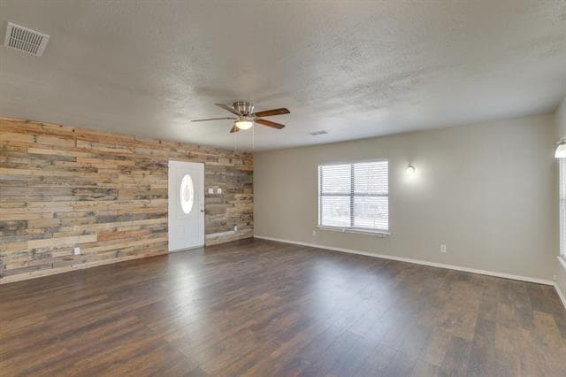 Photo - 157 Harbor Dr