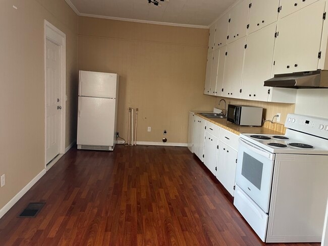 Photo - 213 N Church St Unit 213