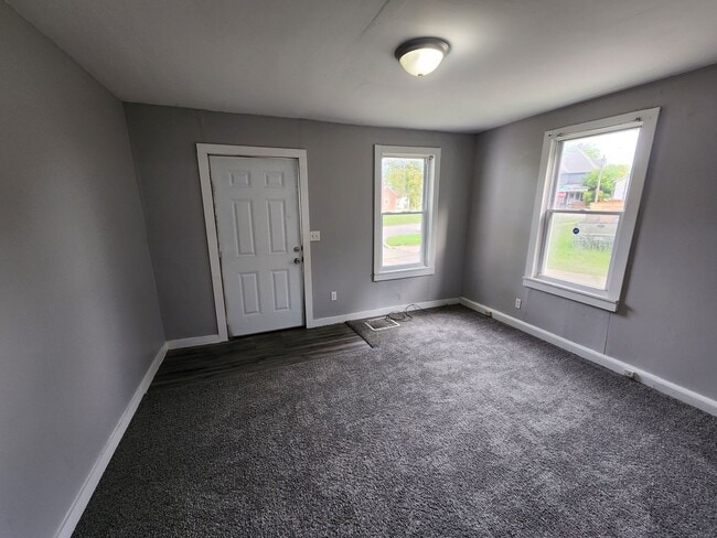 Photo - SW 713/715 14 1/2 St Unit 713
