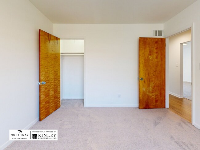 Photo - Meadowood Apartments