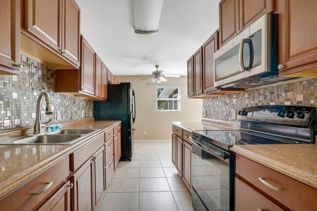 Building Photo - 6863 19th Ave S Rental