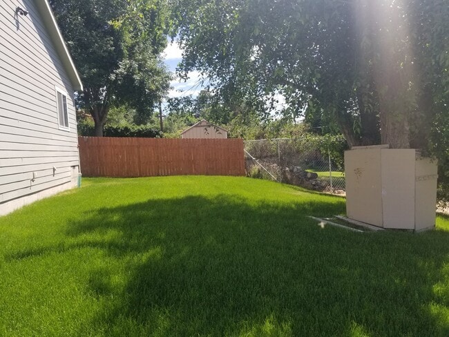 Photo - 3 Bed 2 Bath one story home