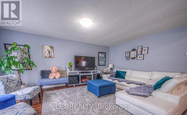 Photo - UPPER- 16 BLACKWELL DRIVE