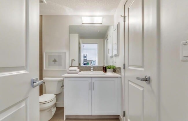 Photo - 1 Bed 1 Bath Unit in Calgary, AB Unité 141