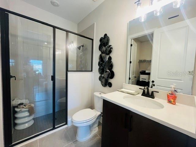 Photo - 15501 Hamlin Pk Dr
