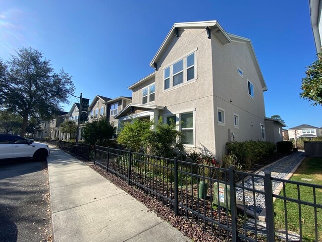 Photo - Beautiful 3 bedroom, 2.5 bathrooms  located in The Preserve of Oviedo on the Park