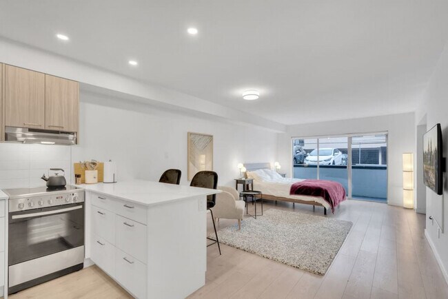 Photo - 2225 W 8th Ave Unit ID1051790P