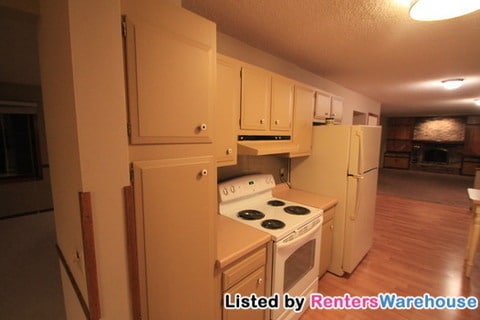 Photo - Spacious Colonial Retreat on an Expansive Wooded Lot in Shoreview