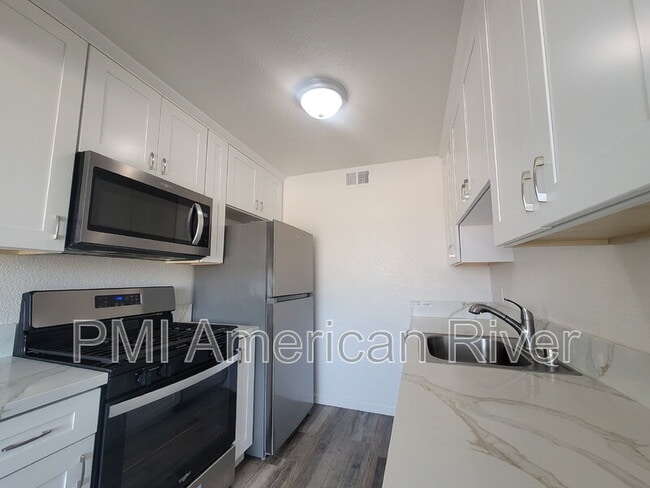 Photo - 7147 Bacchini Ave