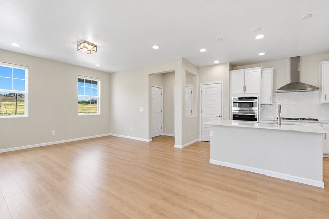 8059 Monte Vista Cir