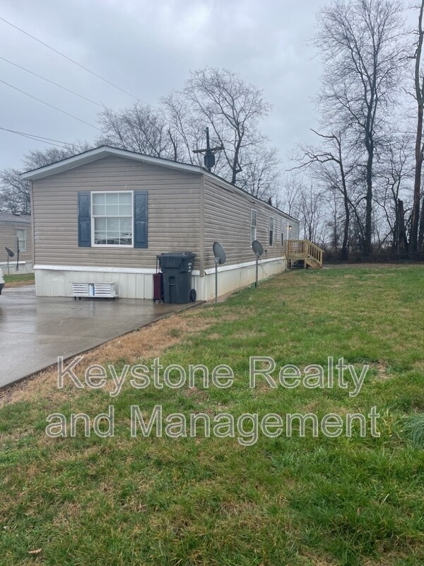 Photo - 307 Jennifer St