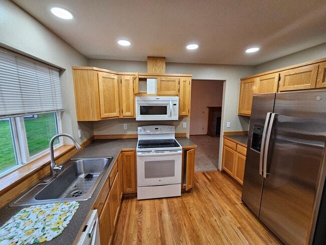 Photo - Beautifully Maintained 4-Bed, 2.5-Bath Monroe Home