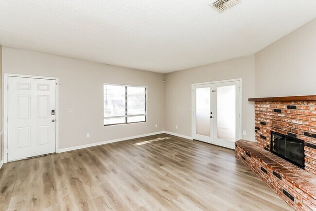 Photo - 1410 Santa Margarita St