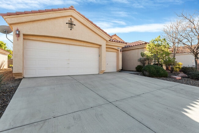 Photo - 4 Bedroom Single Story in Southern Highlan...