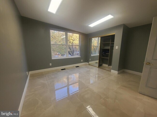 Photo - 620 Rodman St Unit 2