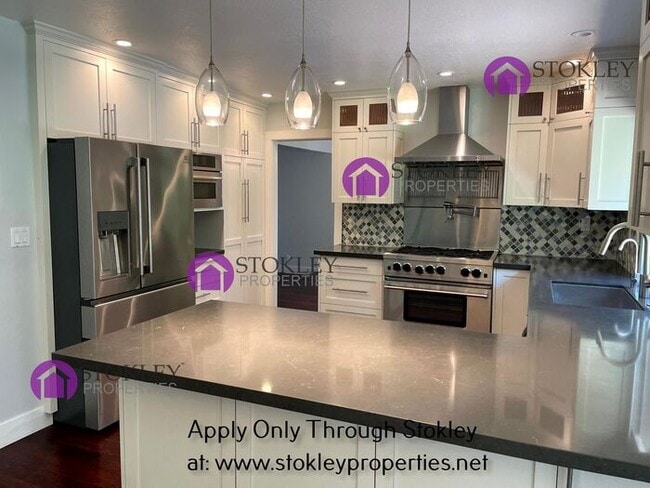 Photo - 25 Banbridge Pl