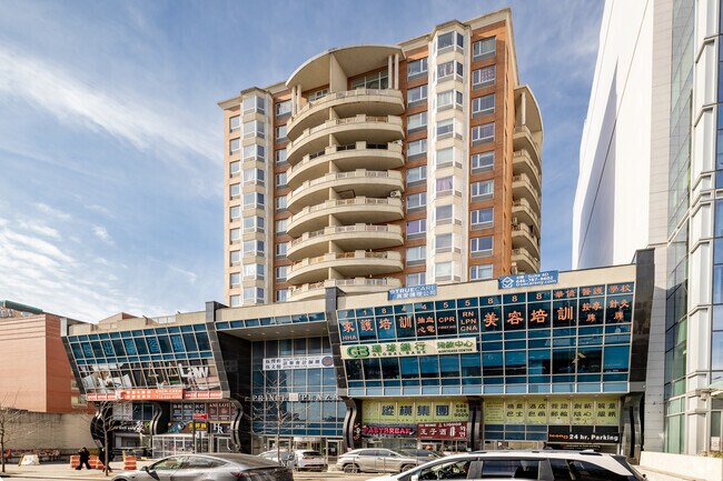 Photo - Prince Plaza