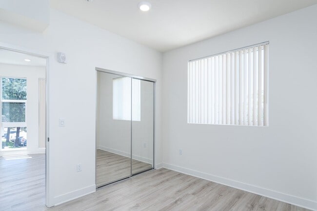 Soul NoHo Apartments