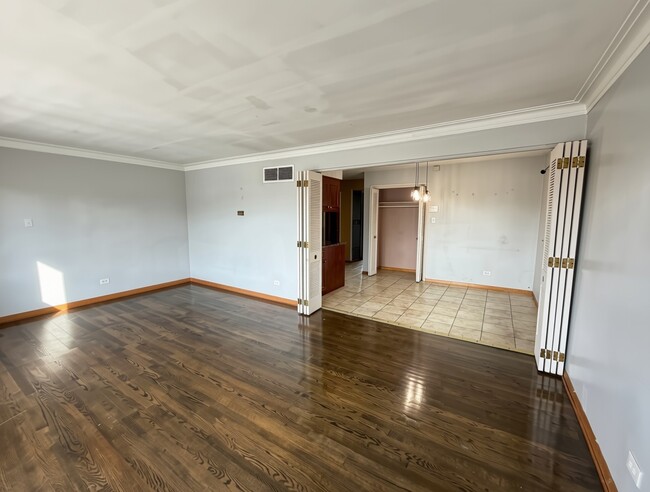 Photo - 3158 W 93rd St Unit 2D