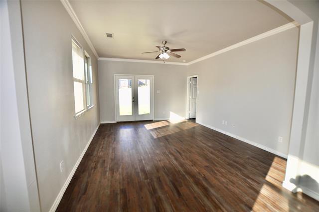 Photo - 1106 Story Book Ln