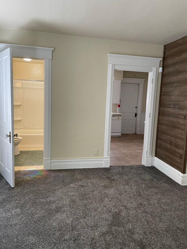 Photo - 715 Minor Ave Unidad #1