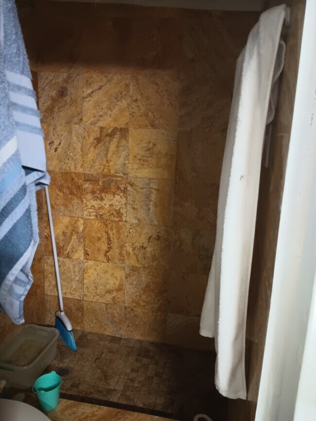 Photo - 2905 E 8th Ave