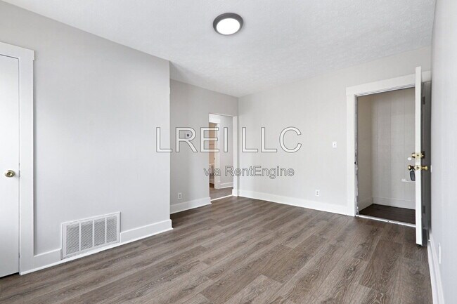 Photo - 1273 S Clay St Unit 3