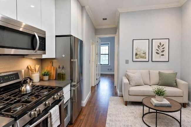 Building Photo - 134 Orchard St