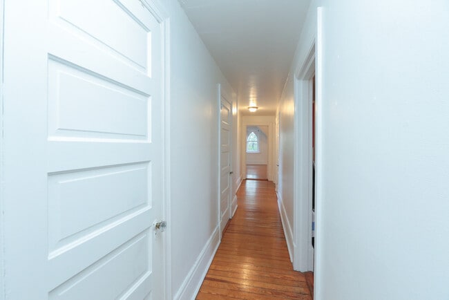 Building Photo - 1134 Westover Ave Unit 1134 Westover #4