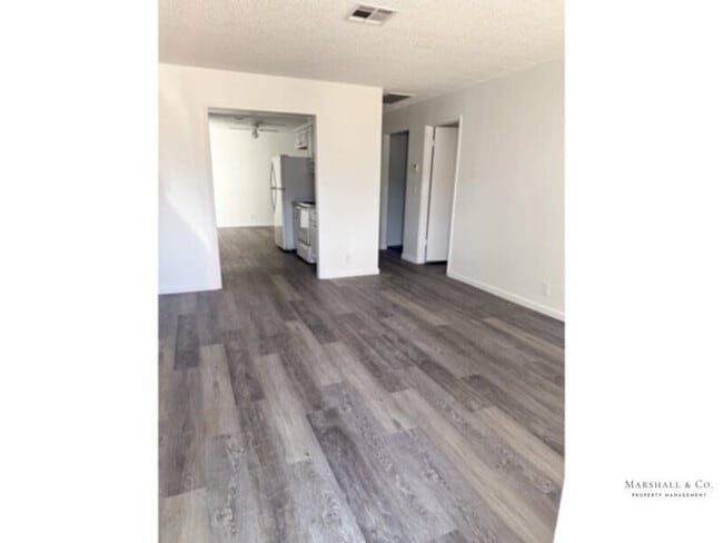 Photo - NEW REMODEL!!! Spacious 2br/1ba, A/C, LRG....