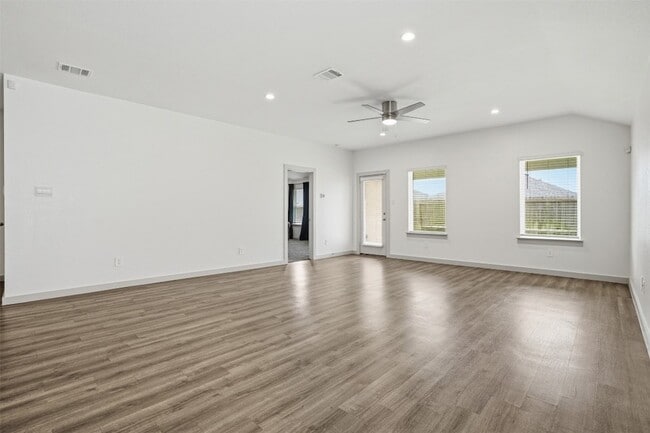 Photo - 1022 Curly Angora Ct