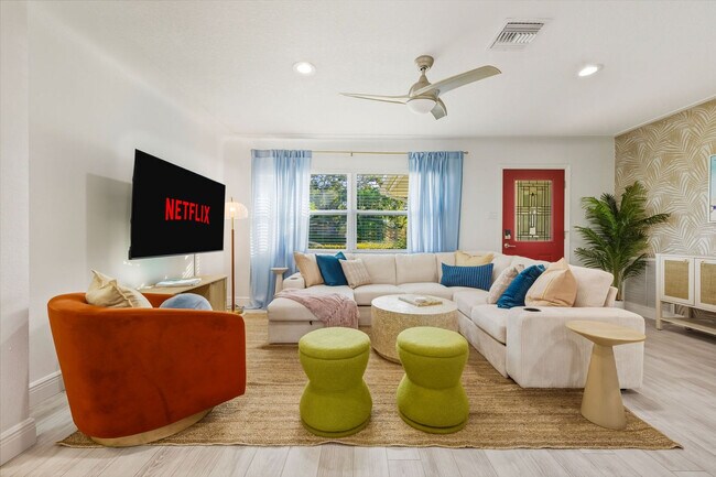 Photo - 10861 62nd Ave N Unidad ID1370180P