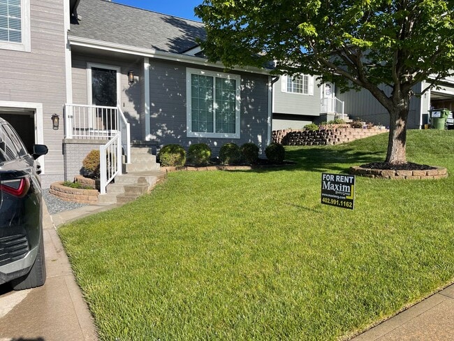 Photo - Comfortable 3-Bedroom Home in Desirable Millard West Area - $2,095